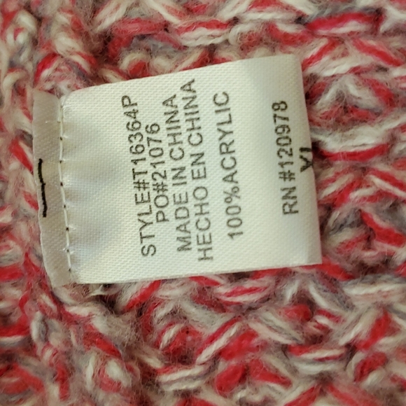 Entro Colorblock V-neck Knit Sweater - Picture 10 of 11